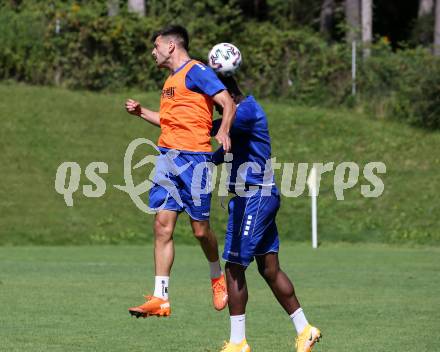 Fussball Training. SK Austria Klagenfurt. Darijo Pecirep. Kwabe Schulz . Faaker See, am 25.8.2020.
Foto: Kuess
www.qspictures.net
---
pressefotos, pressefotografie, kuess, qs, qspictures, sport, bild, bilder, bilddatenbank