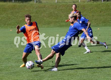 Fussball Training. SK Austria Klagenfurt. Fabio Markelic, Maximiliano Moreira . Faaker See, am 25.8.2020.
Foto: Kuess
www.qspictures.net
---
pressefotos, pressefotografie, kuess, qs, qspictures, sport, bild, bilder, bilddatenbank