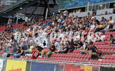 Fussball OEFB Cup. SK Austria KLagenfurt gegen Stadl-Paura. Fans. KLagenfurt, am 28.8.2020.
Foto: Kuess
---
pressefotos, pressefotografie, kuess, qs, qspictures, sport, bild, bilder, bilddatenbank