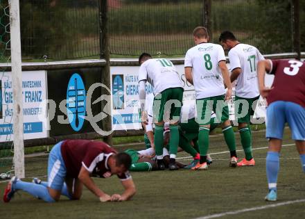 Fussball 2. KLasse C. SV Moosburg gegen SV Weitensfeld. Torjubel (Moosburg). Moosburg, am 30.8.3030.
Foto: Kuess
---
pressefotos, pressefotografie, kuess, qs, qspictures, sport, bild, bilder, bilddatenbank