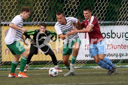 Fussball 2. KLasse C. SV Moosburg gegen SV Weitensfeld. Anze Hafner, Luka Pavic,  (Moosburg), Adrian Schindler (Weitensfeld). Moosburg, am 30.8.3030.
Foto: Kuess
---
pressefotos, pressefotografie, kuess, qs, qspictures, sport, bild, bilder, bilddatenbank