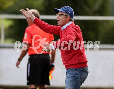 Fussball 2. KLasse C. SV Moosburg gegen SV Weitensfeld. Trainer Alois Huber (Weitensfeld). Moosburg, am 30.8.3030.
Foto: Kuess
---
pressefotos, pressefotografie, kuess, qs, qspictures, sport, bild, bilder, bilddatenbank