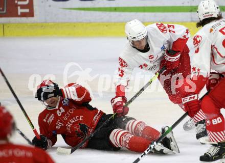 Eishockey Bundesliga Testspiel. EC KAC gegen HDD Jesenice. Niklas Wuerschl, (KAC),  Andrej Hebar   (Jesenice). Klagenfurt, am 4.9.2020.
Foto: Kuess
---
pressefotos, pressefotografie, kuess, qs, qspictures, sport, bild, bilder, bilddatenbank