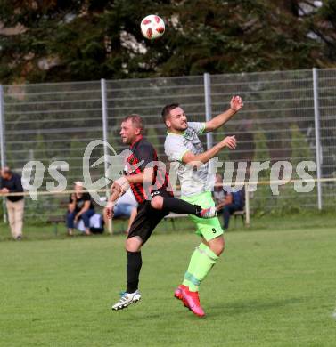 Fussball. 2. Klasse C. Viktring gegen Gurk. Peter Spitzer (Viktring),  Maximilian Lattacher (Gurk). Viktring, 29.8.2020.
Foto: Kuess
---
pressefotos, pressefotografie, kuess, qs, qspictures, sport, bild, bilder, bilddatenbank