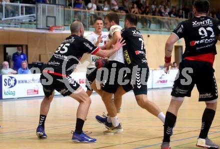 Handball Spusu Liga. SC Ferlach gegen Baernbach.   Matic Kotar, (Ferlach), Milos Djurdjevic, Klemen Cehte (Baernbach). Ferlach, am 5.9 2020.
Foto: Kuess
---
pressefotos, pressefotografie, kuess, qs, qspictures, sport, bild, bilder, bilddatenbank