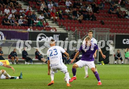 Fussball 2. Liga. SK Austria Klagenfurt gegen FC Blau Weiss Linz.  Benjamin Hadzic,  (Klagenfurt), Lukas Tursch (Linz). Klagenfurt, am 11.9.2020.
Foto: Kuess
www.qspictures.net
---
pressefotos, pressefotografie, kuess, qs, qspictures, sport, bild, bilder, bilddatenbank