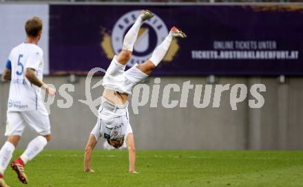 Fussball 2. Liga. SK Austria Klagenfurt gegen FC Blau Weiss Linz.  Torjubel Stefano Surdanovic  (Linz). Klagenfurt, am 11.9.2020.
Foto: Kuess
www.qspictures.net
---
pressefotos, pressefotografie, kuess, qs, qspictures, sport, bild, bilder, bilddatenbank