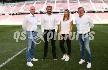 Fussball 2. Liga. SK Austria Klagenfurt. Harald Gaertner, Zeljko Karajica, Vanessa Korb,  Matthias Imhof. Klagenfurt, am 11.9.2020.
Foto: Kuess
---
pressefotos, pressefotografie, kuess, qs, qspictures, sport, bild, bilder, bilddatenbank