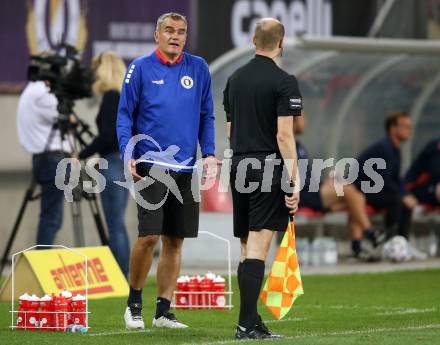 Fussball 2. Liga. SK Austria Klagenfurt gegen FC Blau Weiss Linz.  Trainer Robert Micheu (Klagenfurt). Klagenfurt, am 11.9.2020.
Foto: Kuess
www.qspictures.net
---
pressefotos, pressefotografie, kuess, qs, qspictures, sport, bild, bilder, bilddatenbank
