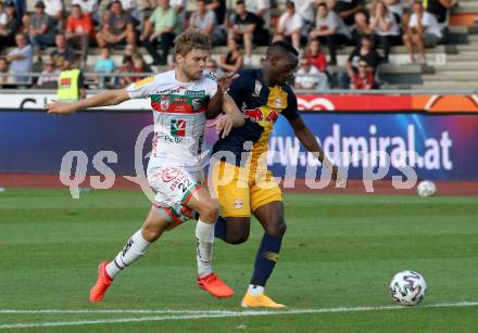 Fussball. Bundesliga. RZ Pellets WAC gegen FC Red Bull Salzburg.  Dominik Baumgartner, (WAC),  Patson Daka  (Salzburg). Wolfsberg, am 13.9.2020.
Foto: Kuess
www.qspictures.net

---
pressefotos, pressefotografie, kuess, qs, qspictures, sport, bild, bilder, bilddatenbank