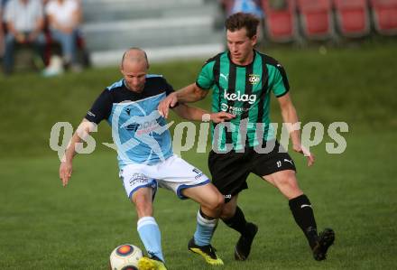 Fussball 1. KLasse D. Eitweg gegen Mittlern. Florian Schatz  (Eitweg),   Bernhardt Peteln (Mittlern). Eitweg, am 6.9.2020.
Foto: Kuess
---
pressefotos, pressefotografie, kuess, qs, qspictures, sport, bild, bilder, bilddatenbank