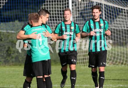 Fussball 1. KLasse D. Eitweg gegen Mittlern. Torjubel Robert Matic, Marcel Hober, Christopher Hober, Adrian Martin Lippnig (Mittlern). Eitweg, am 6.9.2020.
Foto: Kuess
---
pressefotos, pressefotografie, kuess, qs, qspictures, sport, bild, bilder, bilddatenbank