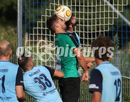 Fussball 1. KLasse D. Eitweg gegen Mittlern. Dominik Liedl  (Eitweg),  Rene Sablatnig (Mittlern). Eitweg, am 6.9.2020.
Foto: Kuess
---
pressefotos, pressefotografie, kuess, qs, qspictures, sport, bild, bilder, bilddatenbank