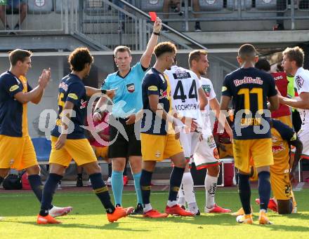 Fussball. Bundesliga. RZ Pellets WAC gegen FC Red Bull Salzburg. Schiedsrichter Markus Hameter, Luka Lochoshvili (Nr. 44) (WAC). Wolfsberg, am 13.9.2020.
Foto: Kuess
www.qspictures.net

---
pressefotos, pressefotografie, kuess, qs, qspictures, sport, bild, bilder, bilddatenbank