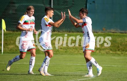 Fussball Regionalliga. WAC Amateure gegen Kalsdorf. Torjubel Marcel Holzer, Adis Jasic, Leo Vielgut  (WAC). St. Andrae, am 12.9.2020.
Foto: Kuess
---
pressefotos, pressefotografie, kuess, qs, qspictures, sport, bild, bilder, bilddatenbank