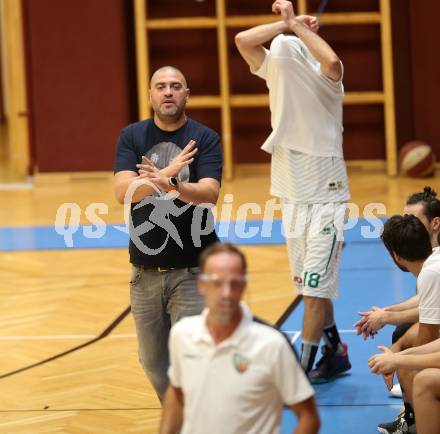 Basketball Austria Cup. KOS Celovec gegen Dornbirn Lions. Trainer  Andrej Bozic,  (KOS Celovec). Klagenfurt, am 19.9.2020.
Foto: Kuess
www.qspictures.net

---
pressefotos, pressefotografie, kuess, qs, qspictures, sport, bild, bilder, bilddatenbank
