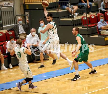 Basketball Austria Cup. KOS Celovec gegen Dornbirn Lions. Tim Huber, Marin Sliskovic (KOS Celovec), Sebastian Gmeiner  (Dornbirn). Klagenfurt, am 19.9.2020.
Foto: Kuess
www.qspictures.net

---
pressefotos, pressefotografie, kuess, qs, qspictures, sport, bild, bilder, bilddatenbank