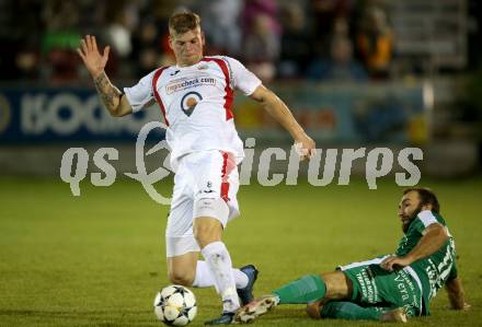 Fussball Kaerntner Liga. Lendorf gegen Gmuend. Mario Zagler (Lendorf),  Domenik Steiner (Gmuend). Lendorf, am 19.9.2020.
Foto: Kuess
---
pressefotos, pressefotografie, kuess, qs, qspictures, sport, bild, bilder, bilddatenbank