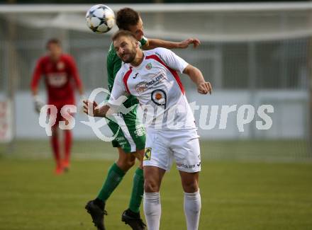 Fussball Kaerntner Liga. Lendorf gegen Gmuend. Alexander Kruse (Lendorf),  Andreas Marco Allmayer (Gmuend). Lendorf, am 19.9.2020.
Foto: Kuess
---
pressefotos, pressefotografie, kuess, qs, qspictures, sport, bild, bilder, bilddatenbank