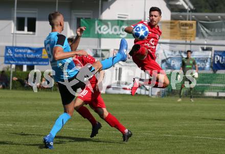 Fussball. Unterliga Ost. Gallizien gegen Grafenstein. Tadej Tadic (Gallizien),  Fabio Sebastian Miklautz (Grafenstein). Gallizien, 20.9.2020.
Foto: Kuess
---
pressefotos, pressefotografie, kuess, qs, qspictures, sport, bild, bilder, bilddatenbank
