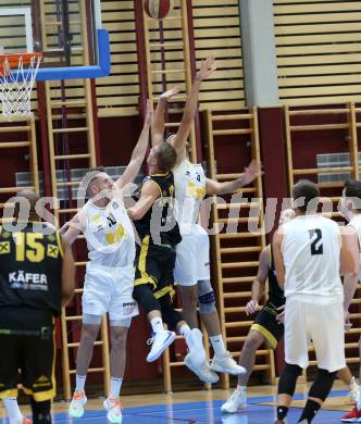 Basketball Austria Cup. Woerthersee Piraten gegen Fuerstenfeld Panthers.  Martin Bajc, Alen Repac (Piraten), Georg Wolf (Fuerstenfeld). Klagenfurt, am 20.9.2020.
Foto: Kuess
www.qspictures.net

---
pressefotos, pressefotografie, kuess, qs, qspictures, sport, bild, bilder, bilddatenbank