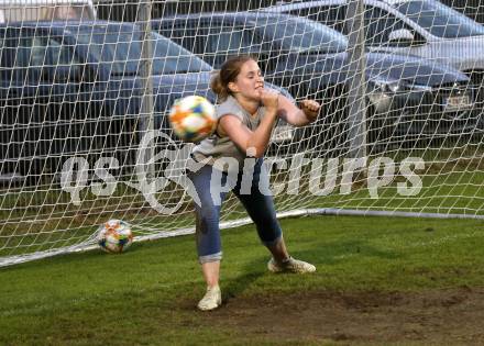 Frauenfussball. Austria Klagenfurt. Sichtungstraining. Klagenfurt, 21.9.2020.
Foto: Kuess
---
pressefotos, pressefotografie, kuess, qs, qspictures, sport, bild, bilder, bilddatenbank