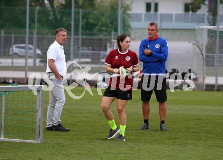 Frauenfussball. Austria Klagenfurt. Sichtungstraining. Matthias Imhof, Robert Micheu, Nike Winter. Klagenfurt, 21.9.2020.
Foto: Kuess
---
pressefotos, pressefotografie, kuess, qs, qspictures, sport, bild, bilder, bilddatenbank
