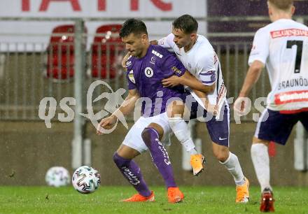 Fussball 2. Liga. SK Austria Klagenfurt gegen Young Violets Austria Wien.  Darijo Pecirep,  (Klagenfurt), Anouar El Moukhantir (Wien). Klagenfurt, am 25.9.2020.
Foto: Kuess
www.qspictures.net
---
pressefotos, pressefotografie, kuess, qs, qspictures, sport, bild, bilder, bilddatenbank