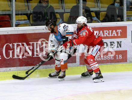 EBEL. Eishockey Bundesliga. KAC gegen	EHC Linz. Schumnig Martin (KAC),   Pelletier Will (Linz). Klagenfurt, am 25.9.2020.
Foto: Kuess
www.qspictures.net

---
pressefotos, pressefotografie, kuess, qs, qspictures, sport, bild, bilder, bilddatenbank