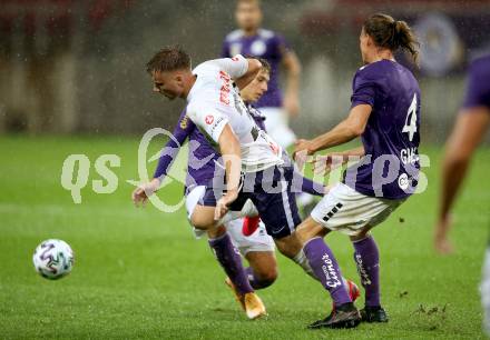 Fussball 2. Liga. SK Austria Klagenfurt gegen Young Violets Austria Wien.  Fabio Markelic, Patrick Greil,  (Klagenfurt), Csaba Mester (Wien). Klagenfurt, am 25.9.2020.
Foto: Kuess
www.qspictures.net
---
pressefotos, pressefotografie, kuess, qs, qspictures, sport, bild, bilder, bilddatenbank