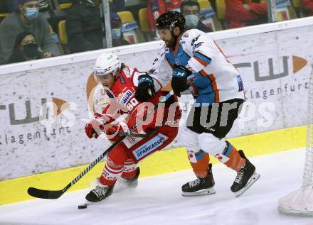 EBEL. Eishockey Bundesliga. KAC gegen	EHC Linz. Kraus Nikolaus (KAC),   Beaudoin Charles -David (Linz). Klagenfurt, am 25.9.2020.
Foto: Kuess
www.qspictures.net

---
pressefotos, pressefotografie, kuess, qs, qspictures, sport, bild, bilder, bilddatenbank
