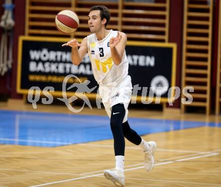 Basketball Zweite Liga 2020/2021. Grunddurchgang 1. Runde. Woerthersee Piraten gegen KOS Celovec. Alen Repac (Piraten). Klagenfurt, am 26.9.2020.
Foto: Kuess
www.qspictures.net

---
pressefotos, pressefotografie, kuess, qs, qspictures, sport, bild, bilder, bilddatenbank