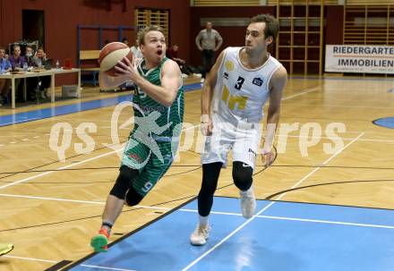 Basketball Zweite Liga 2020/2021. Grunddurchgang 1. Runde. Woerthersee Piraten gegen KOS Celovec. Alen Repac (Piraten), Tim Huber (KOS Celovec). Klagenfurt, am 26.9.2020.
Foto: Kuess
www.qspictures.net

---
pressefotos, pressefotografie, kuess, qs, qspictures, sport, bild, bilder, bilddatenbank