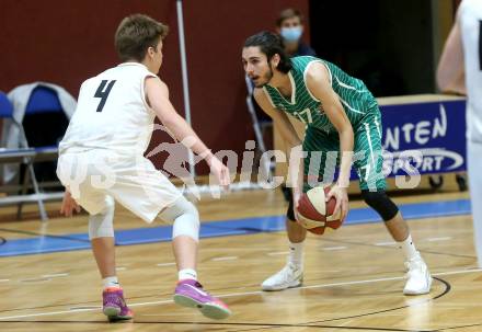 Basketball Zweite Liga 2020/2021. Grunddurchgang 1. Runde. Woerthersee Piraten gegen KOS Celovec. Emilio Rozmann (Piraten), Volkan Oezdemir (KOS Celovec). Klagenfurt, am 26.9.2020.
Foto: Kuess
www.qspictures.net

---
pressefotos, pressefotografie, kuess, qs, qspictures, sport, bild, bilder, bilddatenbank