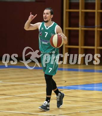 Basketball Zweite Liga 2020/2021. Grunddurchgang 1. Runde. Woerthersee Piraten gegen KOS Celovec.  Anze Kos (KOS Celovec). Klagenfurt, am 26.9.2020.
Foto: Kuess
www.qspictures.net

---
pressefotos, pressefotografie, kuess, qs, qspictures, sport, bild, bilder, bilddatenbank