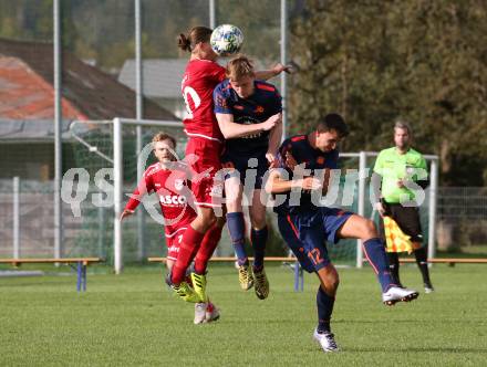 Fussball. Kaerntner Liga. Kraig gegen ATSV Wolfsberg. Martin Franz Alexander Lamzari, Benjamin Lamzari (Kraig), David Streit (Wolfsberg). Kraig, 26.9.2020.
Foto: Kuess
---
pressefotos, pressefotografie, kuess, qs, qspictures, sport, bild, bilder, bilddatenbank