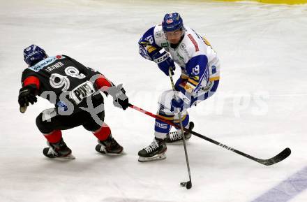 EBEL. Eishockey Bundesliga. VSV gegen HC TWK Innsbruck. Maximilian Kammerer,  (VSV), Jan Lattner  (Innsbruck). Villach, am 27.9.2020.
Foto: Kuess
www.qspictures.net
---
pressefotos, pressefotografie, kuess, qs, qspictures, sport, bild, bilder, bilddatenbank