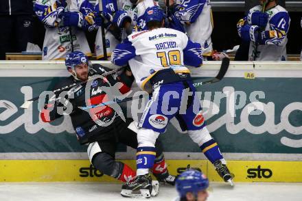 EBEL. Eishockey Bundesliga. VSV gegen HC TWK Innsbruck.  Stefan Bacher,  (VSV), Thomas Mader (Innsbruck). Villach, am 27.9.2020.
Foto: Kuess
www.qspictures.net
---
pressefotos, pressefotografie, kuess, qs, qspictures, sport, bild, bilder, bilddatenbank