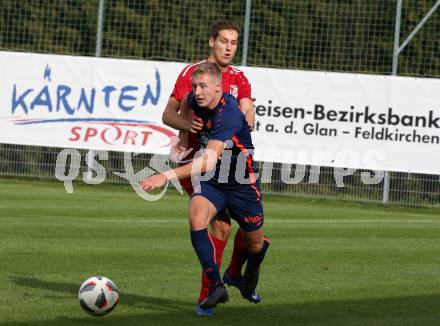 Fussball. Kaerntner Liga. Kraig gegen ATSV Wolfsberg.  Lukas Paul Hoefferer  (Kraig), Thomas Heine (Wolfsberg). Kraig, 26.9.2020.
Foto: Kuess
---
pressefotos, pressefotografie, kuess, qs, qspictures, sport, bild, bilder, bilddatenbank