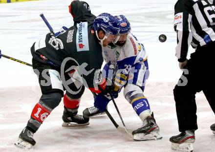 EBEL. Eishockey Bundesliga. VSV gegen HC TWK Innsbruck.  Sahir Gill,  (VSV), Felix Girard (Innsbruck). Villach, am 27.9.2020.
Foto: Kuess
www.qspictures.net
---
pressefotos, pressefotografie, kuess, qs, qspictures, sport, bild, bilder, bilddatenbank