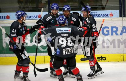 EBEL. Eishockey Bundesliga. VSV gegen HC TWK Innsbruck.  Torjubel Daniel Claudio Ciampini, Braden Dean Christoffer, Samuel Michael Herr, Jan Lattner  (Innsbruck). Villach, am 27.9.2020.
Foto: Kuess
www.qspictures.net
---
pressefotos, pressefotografie, kuess, qs, qspictures, sport, bild, bilder, bilddatenbank