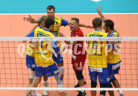 Volleyball. CEV Champions League Volley 2021 - Men First Round. SK Zadruga Aich/Dob gegen Dinamo Moscow.  Jubel (Aich/Dob). Bleiburg, am 29.9.2020.
Foto: Kuess
www.qspictures.net
---
pressefotos, pressefotografie, kuess, qs, qspictures, sport, bild, bilder, bilddatenbank
