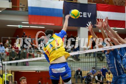 Volleyball. CEV Champions League Volley 2021 - Men First Round. SK Zadruga Aich/Dob gegen Dinamo Moscow.  Matthew Cole Passalent (Aich/Dob). Bleiburg, am 29.9.2020.
Foto: Kuess
www.qspictures.net
---
pressefotos, pressefotografie, kuess, qs, qspictures, sport, bild, bilder, bilddatenbank