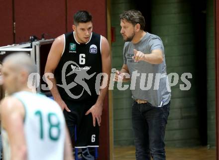Basketball Zweite Liga 2020/2021. Grunddurchgang 2. Runde. KOS Celovec gegen RAIDERS Tirol. Stefan Oberhauser, Trainer Amir Medinov (Tirol). Klagenfurt, am 3.10.2020.
Foto: Kuess
www.qspictures.net

---
pressefotos, pressefotografie, kuess, qs, qspictures, sport, bild, bilder, bilddatenbank