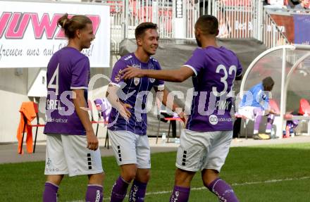 Fussball 2. Liga. SK Austria Klagenfurt gegen FAC Wien. Torjubel Oliver Markoutz, Patrick Greil, Markus Pink (Klagenfurt). Klagenfurt, am 4.10.2020.
Foto: Kuess
www.qspictures.net
---
pressefotos, pressefotografie, kuess, qs, qspictures, sport, bild, bilder, bilddatenbank