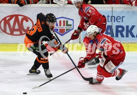 EBEL. Eishockey Bundesliga. KAC gegen	Moser Medical Graz99ers. David Maier,  (KAC), Parker MacKay (Graz). Klagenfurt, am 4.10.2020.
Foto: Kuess
www.qspictures.net

---
pressefotos, pressefotografie, kuess, qs, qspictures, sport, bild, bilder, bilddatenbank
