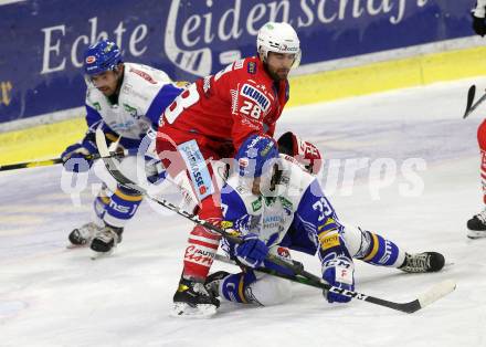 EBEL. Eishockey Bundesliga. KAC gegen	VSV. Schumnig Martin (KAC),  Ulmer Martin (VSV). Klagenfurt, am 9.10.2020.
Foto: Kuess
www.qspictures.net

---
pressefotos, pressefotografie, kuess, qs, qspictures, sport, bild, bilder, bilddatenbank