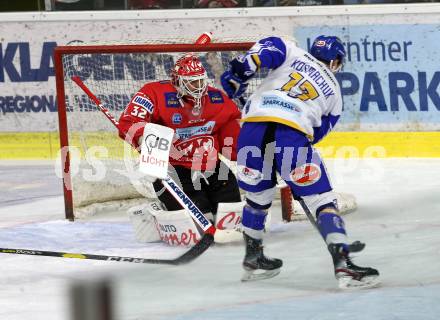 EBEL. Eishockey Bundesliga. KAC gegen	VSV. Dahm Sebastian (KAC),  Kosmachuk Scott (VSV). Klagenfurt, am 9.10.2020.
Foto: Kuess
www.qspictures.net

---
pressefotos, pressefotografie, kuess, qs, qspictures, sport, bild, bilder, bilddatenbank