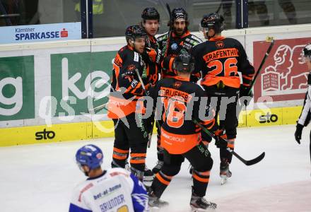 EBEL. Eishockey Bundesliga. VSV gegen Moser Medical Graz99ers.  Torjubel Philipp Lindner, Travis Oleksuk, Erik Kirchschlaeger, Dominik Grafenthin, Ken Ograjensek  (Graz). Villach, am 11.10.2020.
Foto: Kuess
www.qspictures.net
---
pressefotos, pressefotografie, kuess, qs, qspictures, sport, bild, bilder, bilddatenbank