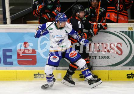 EBEL. Eishockey Bundesliga. VSV gegen Moser Medical Graz99ers.  Benedikt Elias Wohlfahrt,  (VSV),  Joel Broda (Graz). Villach, am 11.10.2020.
Foto: Kuess
www.qspictures.net
---
pressefotos, pressefotografie, kuess, qs, qspictures, sport, bild, bilder, bilddatenbank